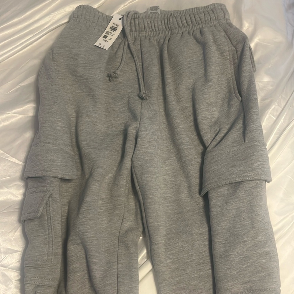 Garage cargo sweatpants (brand new)